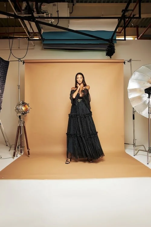 Themed Photoshoot Sets in Dubai: Jet, Loft & Container