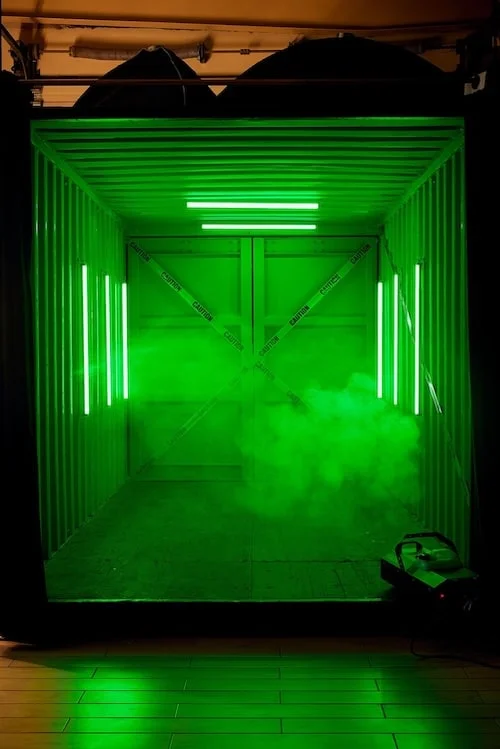 Lighting a Cyclorama Evenly: Wall-Wash Guide (Dubai)